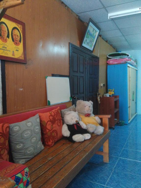 Patchaya Guesthouse Amphawa Eksteriør billede