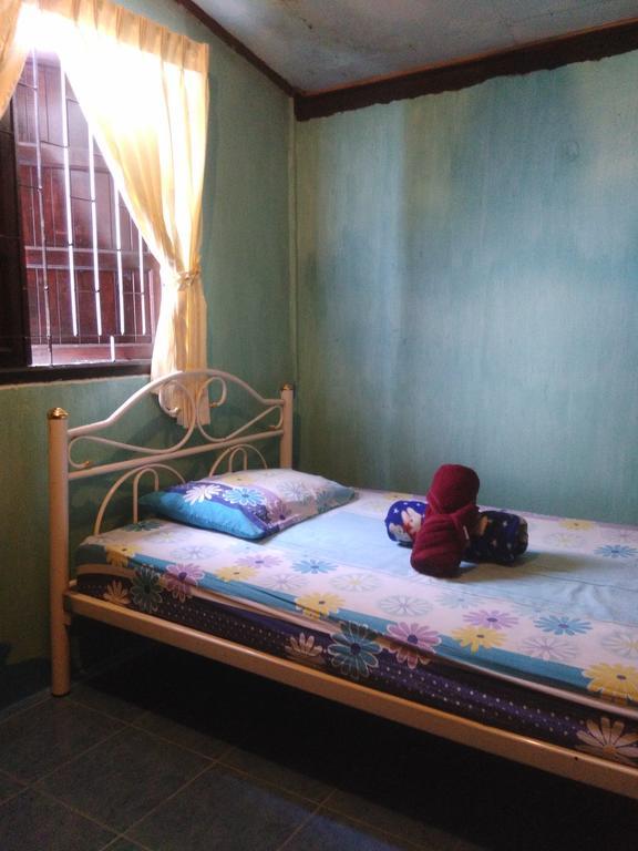 Patchaya Guesthouse Amphawa Eksteriør billede