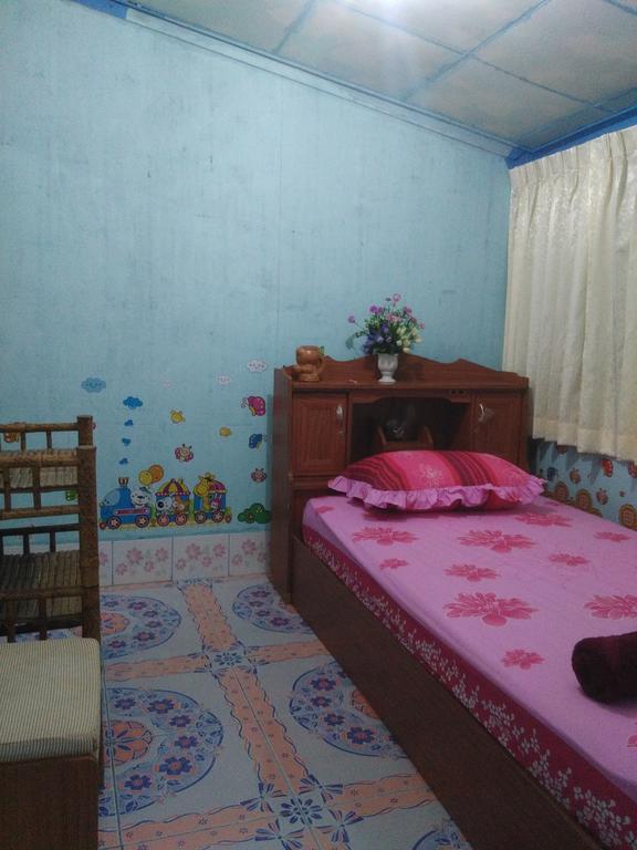 Patchaya Guesthouse Amphawa Eksteriør billede