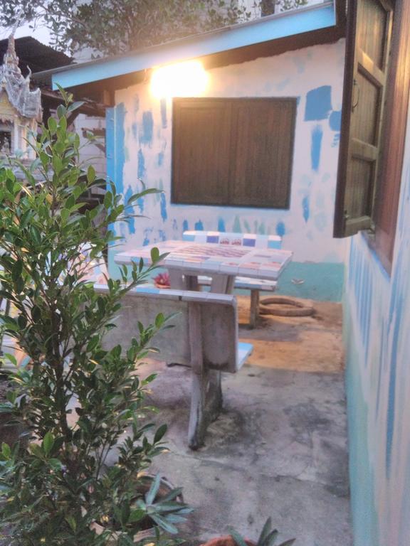 Patchaya Guesthouse Amphawa Eksteriør billede
